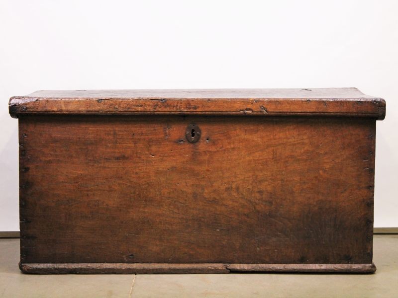 Prachtige antieke houten koffer
